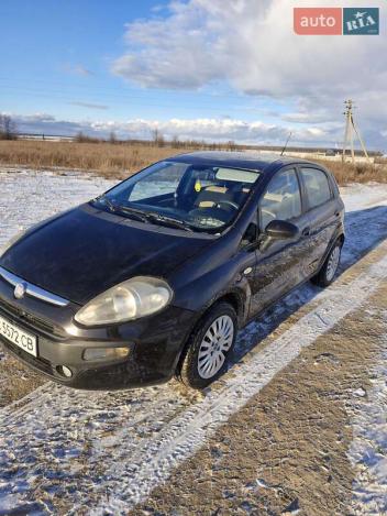 Fiat Punto, 2012г. 1.4л. бензин Луцьк в кредит