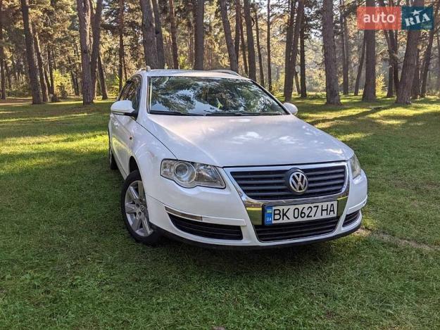 Volkswagen Passat, 2010г. 1.4л. бензин Рівне в кредит