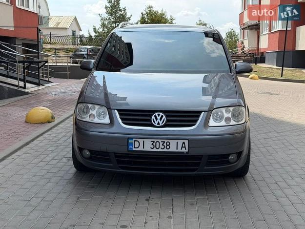 Volkswagen Touran, 2006г. 2.0л. дизель Рівне в кредит