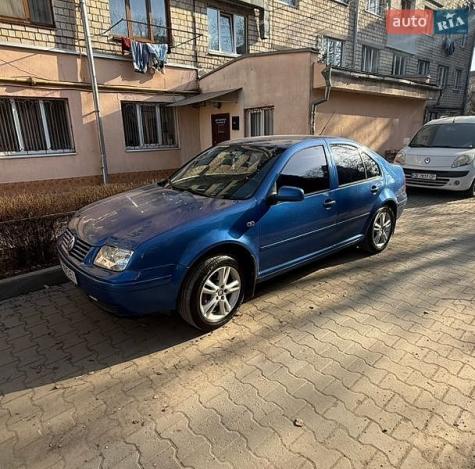 Volkswagen Bora, 2000г. 1.6л. бензин Чернівці в кредит