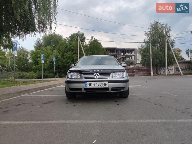 Volkswagen Bora, 2005г. 1.6л. бензин Рівне в кредит