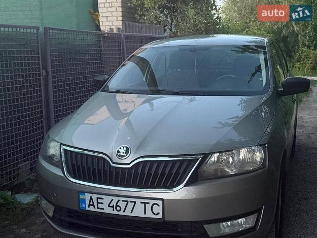 Skoda Rapid, 2013г. 1.6л. бензин Дніпро в кредит