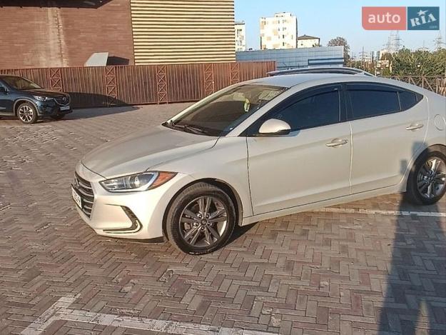 Hyundai Elantra, 2016г. 2.0л. бензин Харків в кредит