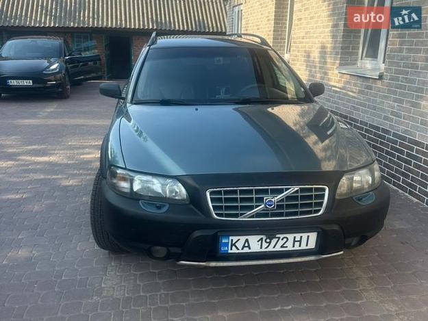 Volvo Xc70, 2004г. 2.5л. бензин Київ в кредит