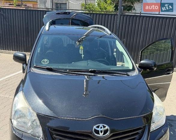Toyota Verso, 2012г. 2.2л. дизель Київ в кредит