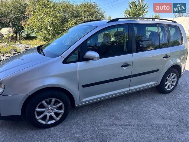 Volkswagen Touran, 2003г. 1.9л. дизель Житомир в кредит