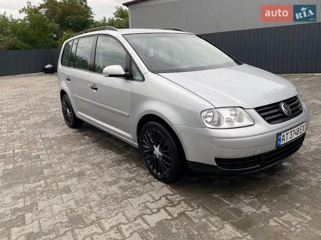 Volkswagen Touran, 2005г. 1.6л. бензин Тернопіль в кредит