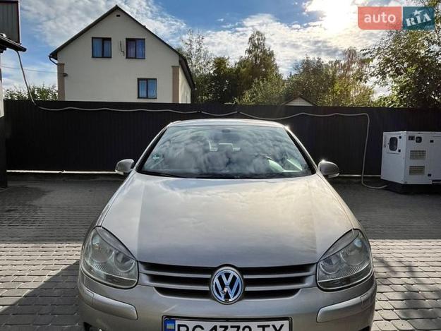 Volkswagen Golf, 2005г. 1.6л. бензин Львів в кредит