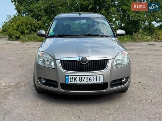 Skoda Roomster, 2007г. 1.6л. бензин Рівне в кредит