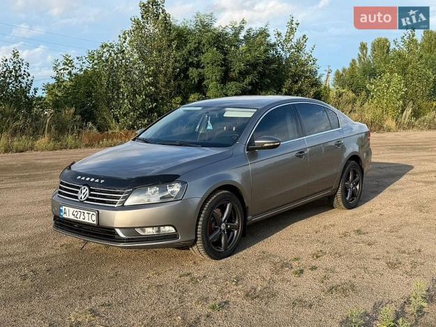 Volkswagen Passat, 2012г. 2.0л. дизель Київ в кредит