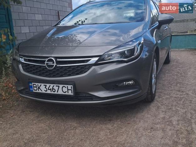 Opel Astra, 2017г. 1.6л. дизель Рівне в кредит