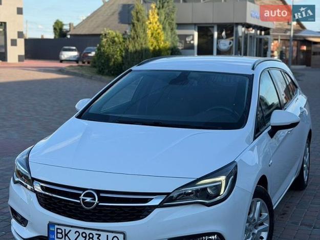 Opel Astra, 2016г. 1.6л. дизель Рівне в кредит