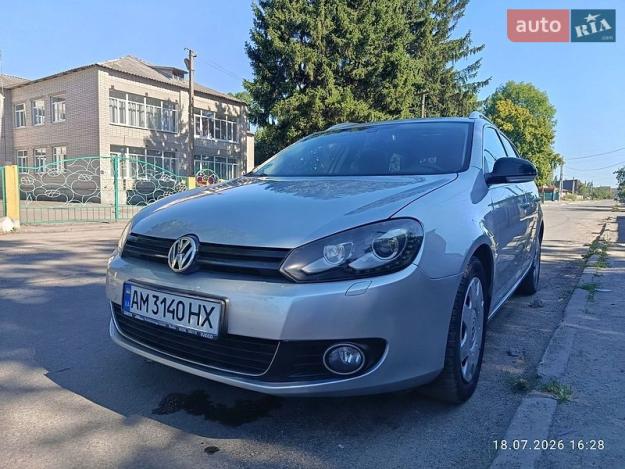 Volkswagen Golf, 2012г. 2.0л. дизель Житомир в кредит