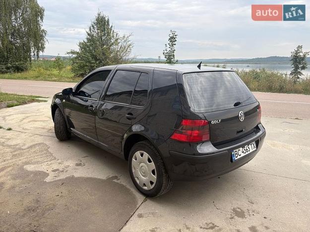 Volkswagen Golf, 2000г. 1.6л. бензин Львів в кредит