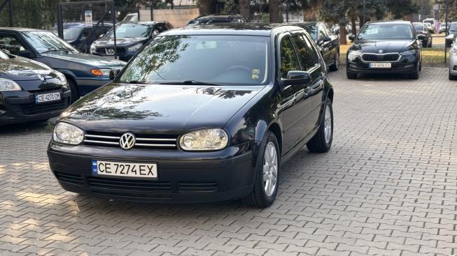 Volkswagen Golf, 2002г. 1.6л. бензин Чернівці в кредит