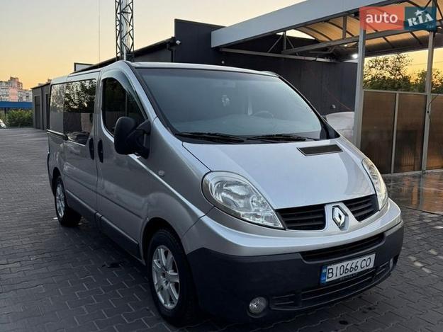 Renault Trafic, 2011г. 2.0л. дизель Полтава в кредит