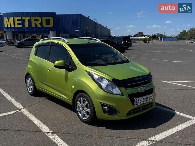 Chevrolet Spark, 2013г. 1.0л. бензин Дніпро в кредит