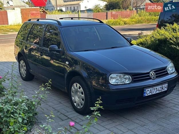 Volkswagen Golf, 2001г. 1.6л. бензин Черкаси в кредит