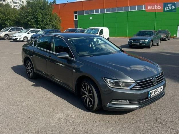 Volkswagen Passat, 2016г. 1.6л. дизель Рівне в кредит