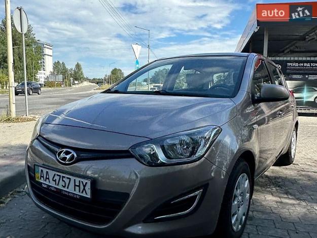 Hyundai I20, 2014г. 1.4л. бензин Львів в кредит