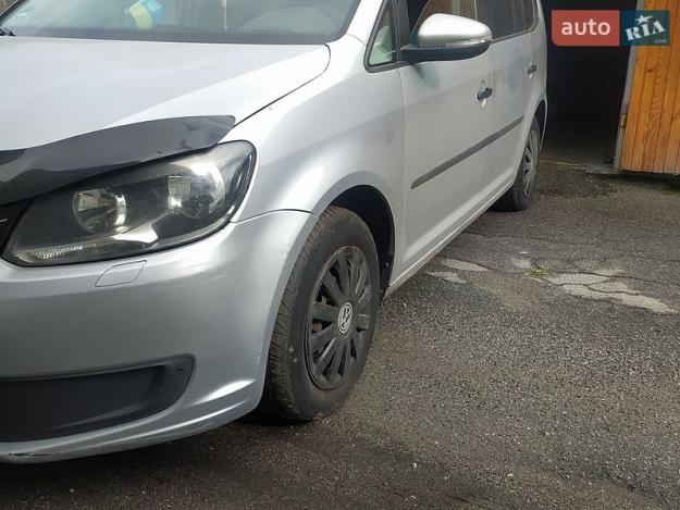 Volkswagen Touran, 2012г. 1.6л. дизель Київ в кредит