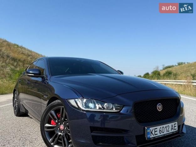 Jaguar Xe, 2015г. 2.0л. бензин Дніпро в кредит