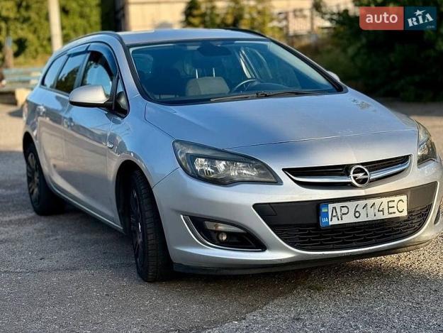Opel Astra, 2013г. 1.7л. дизель Київ в кредит