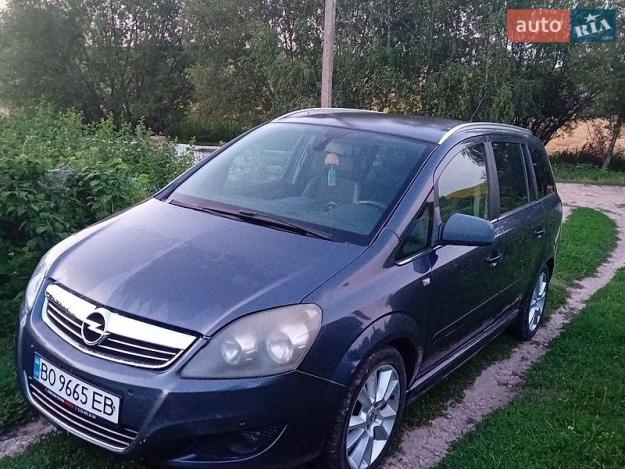 Opel Zafira, 2010г. 1.9л. дизель Тернопіль в кредит