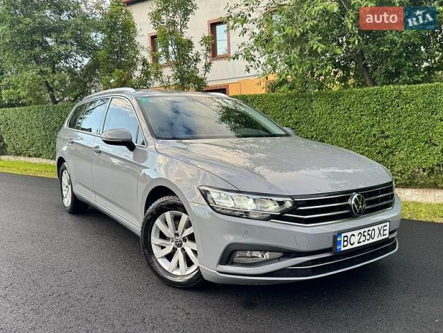 Volkswagen Passat, 2022г. 2.0л. дизель Львів в кредит