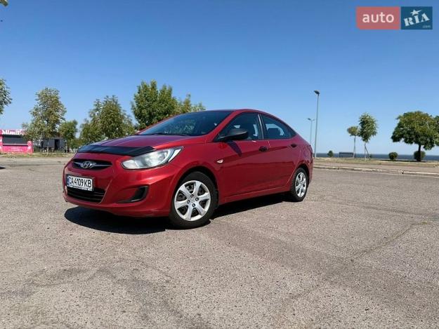 Hyundai Accent, 2013г. 1.4л. бензин Київ в кредит