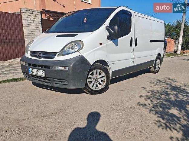 Opel Vivaro, 2004г. 2.5л. дизель Дніпро в кредит