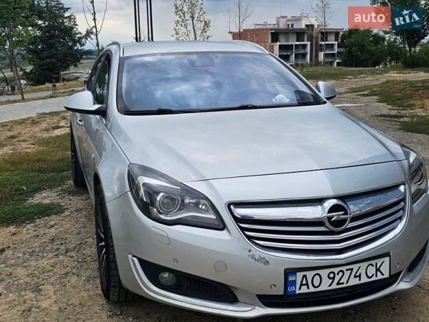 Opel Insignia, 2014г. 2.0л. дизель Ужгород в кредит