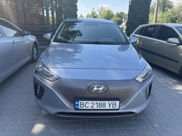 Hyundai Ioniq, 2016г. 28.0л. Електро Кам'янець-Подільський в кредит