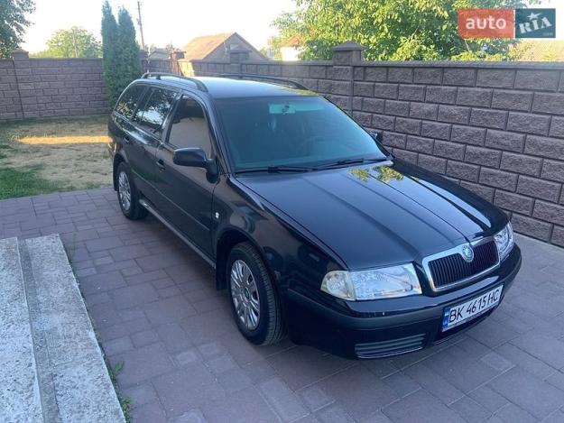 Skoda Octavia, 2006г. 1.6л. бензин Рівне в кредит