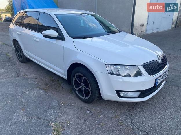 Skoda Octavia, 2014г. 1.8л. бензин Київ в кредит