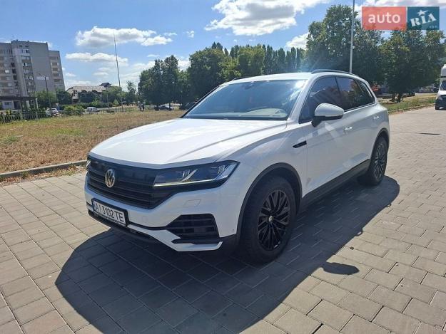 Volkswagen Touareg, 2018г. 3.0л. бензин Черкаси в кредит