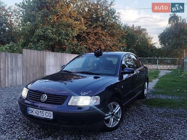 Volkswagen Passat, 2000г. 1.6л. бензин Рівне в кредит