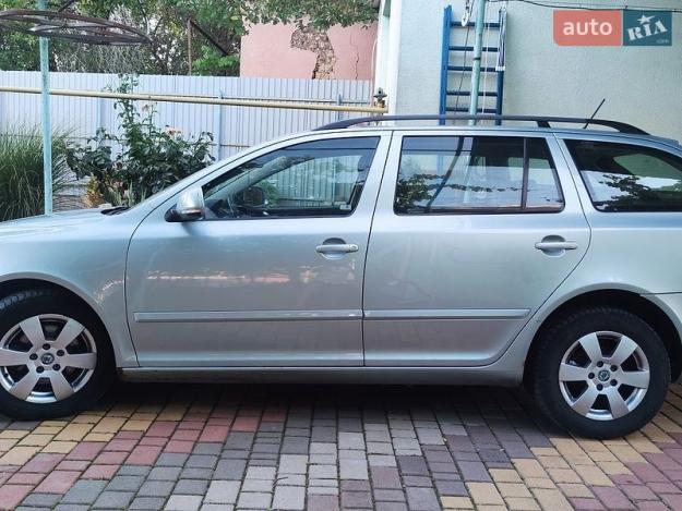 Skoda Octavia, 2011г. 1.6л. дизель Ужгород в кредит