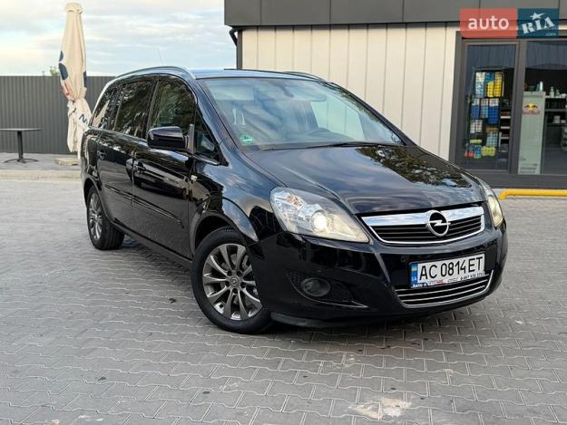 Opel Zafira, 2011г. 1.7л. дизель Луцьк в кредит