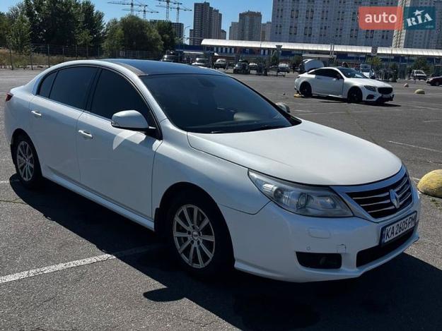 Renault Latitude, 2011г. 2.5л. бензин Київ в кредит