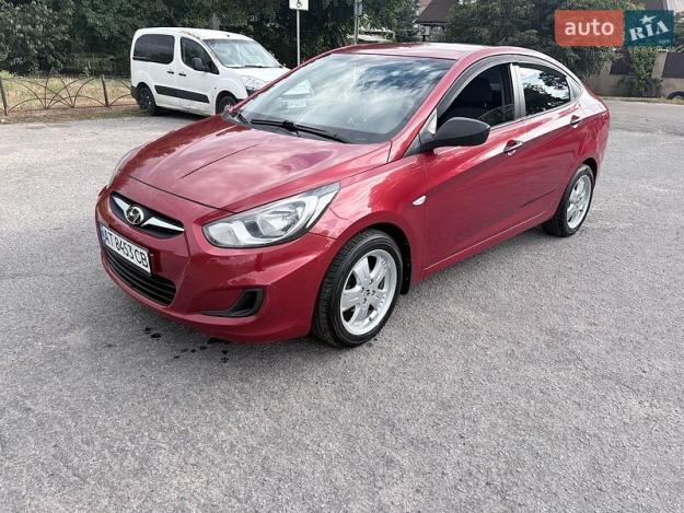 Hyundai Accent, 2014г. 1.4л. бензин Київ в кредит