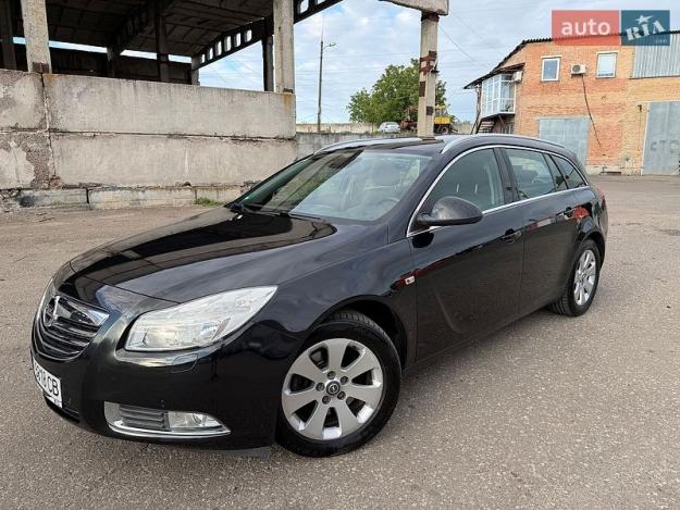 Opel Insignia, 2013г. 2.0л. дизель Рівне в кредит