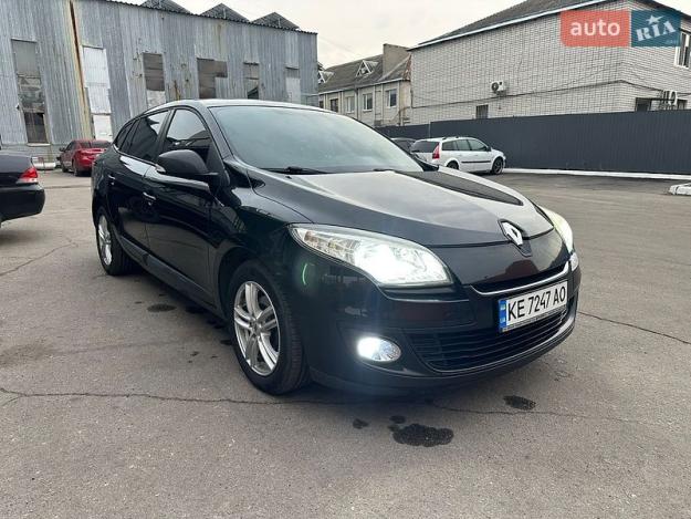 Renault Megane, 2013г. 1.5л. дизель Дніпро в кредит