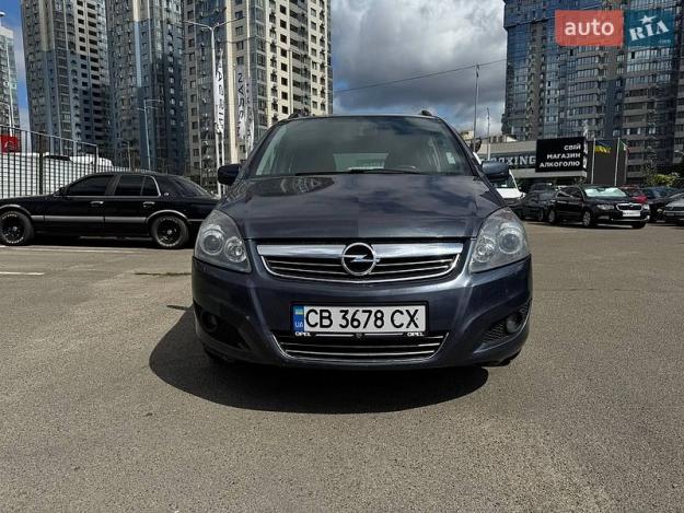 Opel Zafira, 2010г. 1.7л. дизель Київ в кредит