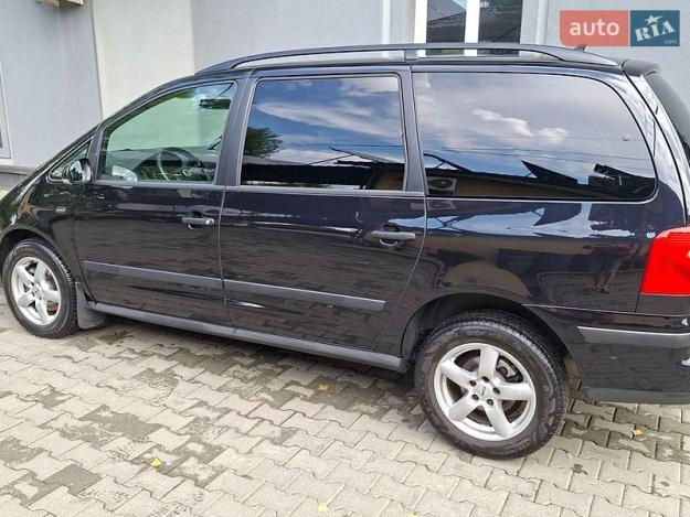 Volkswagen Sharan, 2008г. 2.0л. дизель Чернівці в кредит