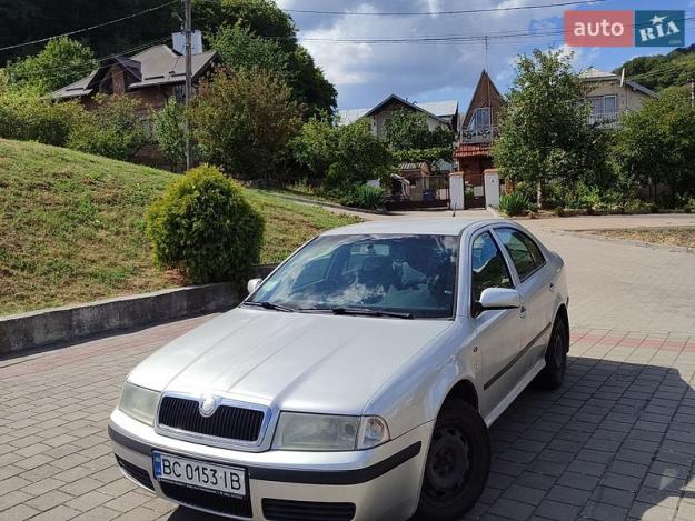 Skoda Octavia, 2003г. 2.0л. бензин Львів в кредит