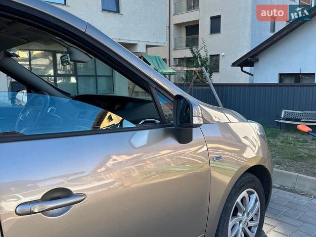 Renault Grand scenic, 2012г. 1.5л. дизель Чернівці в кредит