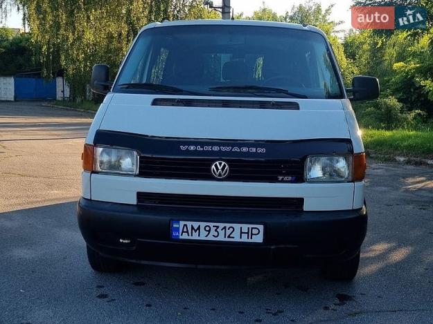 Volkswagen Transporter, 2002г. 2.5л. дизель Житомир в кредит