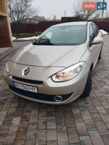 Renault Fluence, 2010г. 1.6л. бензин Ужгород в кредит