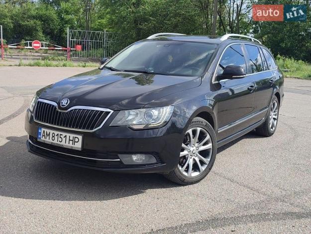 Skoda Superb, 2014г. 2.0л. дизель Житомир в кредит